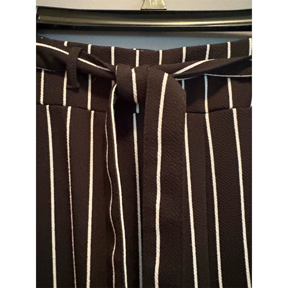 Terra & Sky Pants Womens Plus 2XL Black White Pinstripe Straight Pull-On - Picture 4 of 11